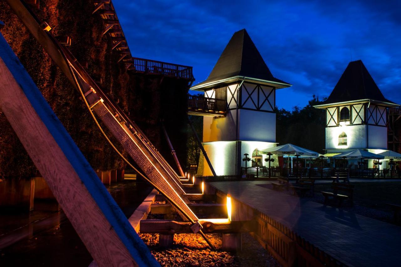 Rezydencja Pod Teznia & Spa Inowrocław Exteriör bild