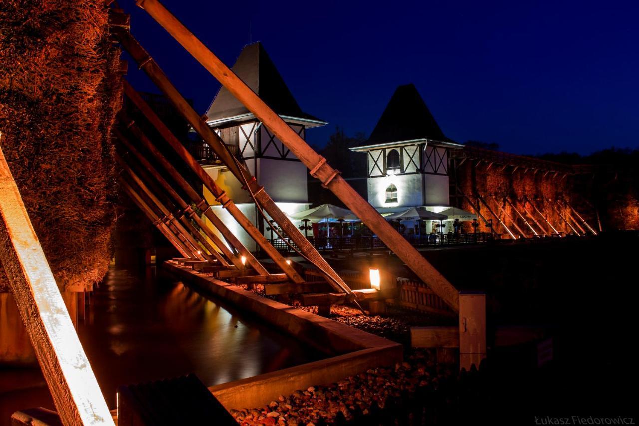 Rezydencja Pod Teznia & Spa Inowrocław Exteriör bild