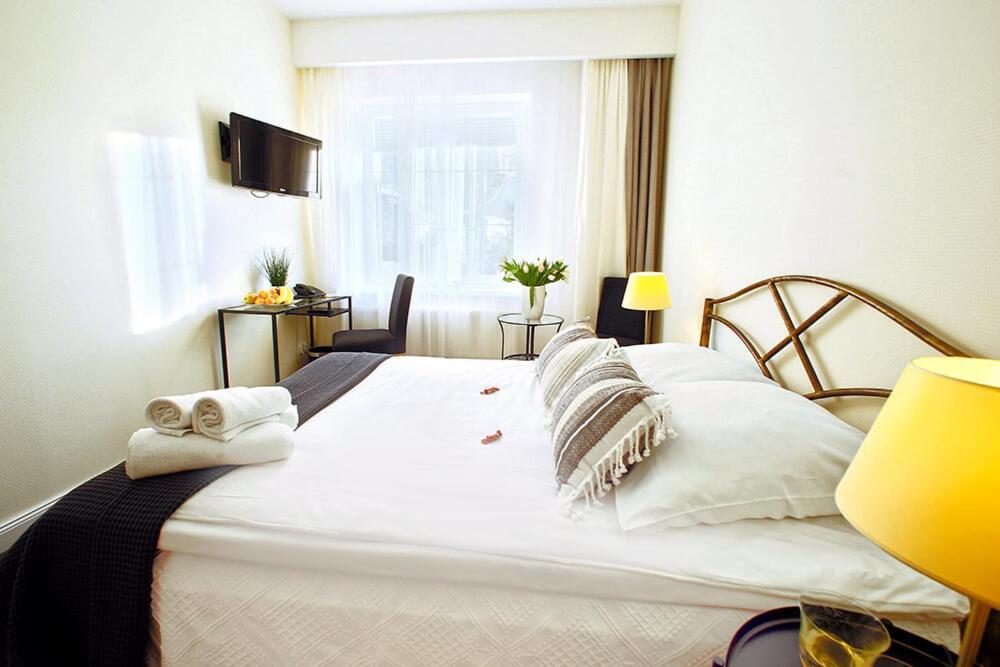 Rezydencja Pod Teznia & Spa Inowrocław Exteriör bild