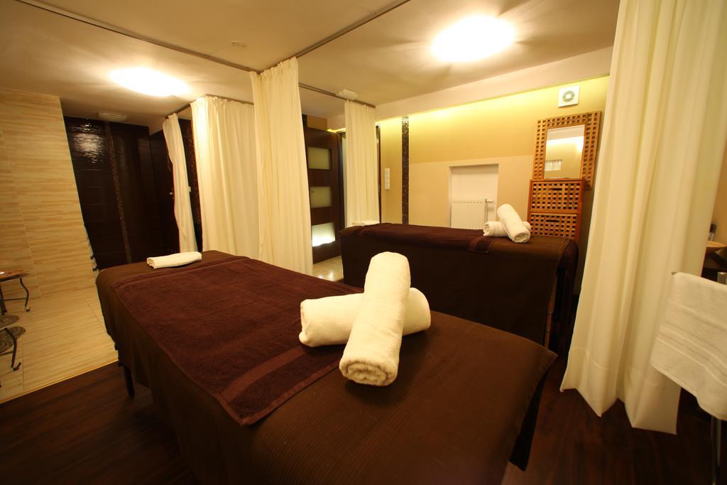 Rezydencja Pod Teznia & Spa Inowrocław Exteriör bild