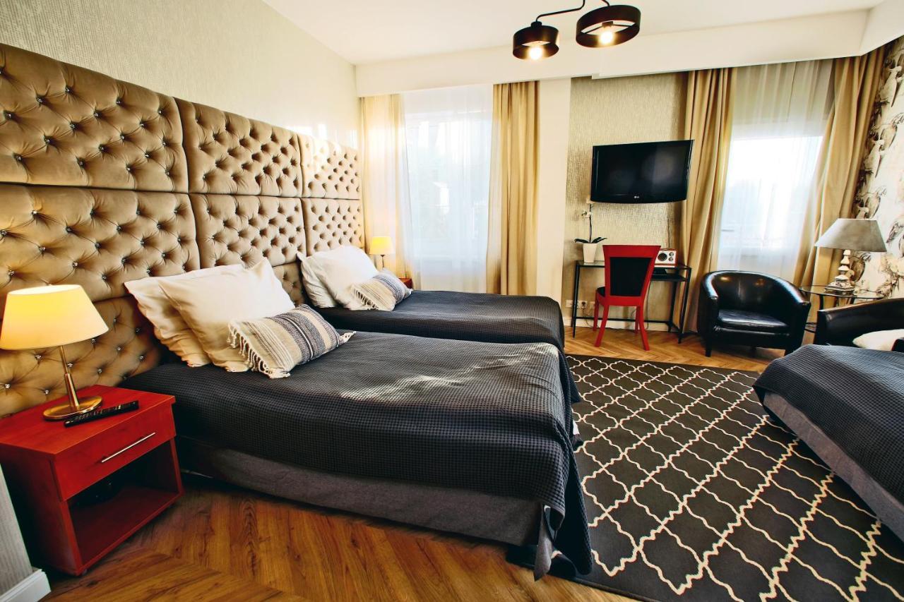 Rezydencja Pod Teznia & Spa Inowrocław Exteriör bild